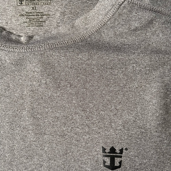 Men’s XL Gray Royal Caribbean T-shirt - Picture 6 of 6